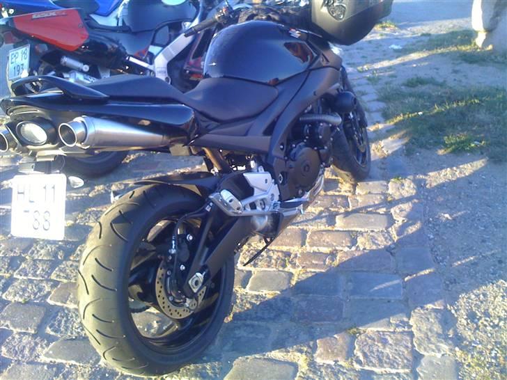 Suzuki GSR600 AK8 billede 7