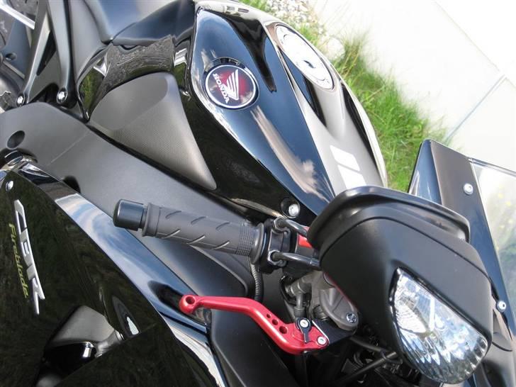 Honda CBR 1000 RR *SOLGT* - Pazzo Shorty Levers red/balck adjusters billede 13
