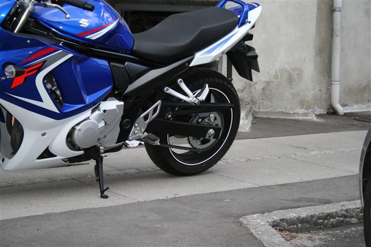 Suzuki GSX650F K8 billede 18