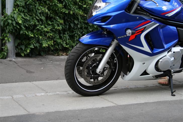 Suzuki GSX650F K8 billede 19