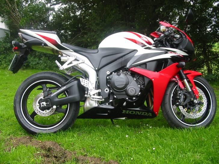 Honda CBR600RR billede 1