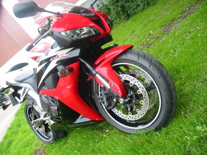 Honda CBR600RR billede 2