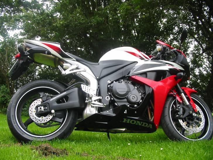 Honda CBR600RR billede 4
