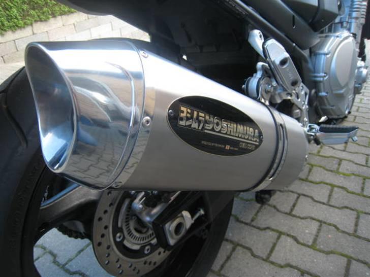 Suzuki GSF 1250 AK8 billede 8