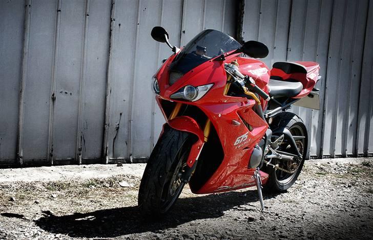 Triumph Daytona 675 billede 2