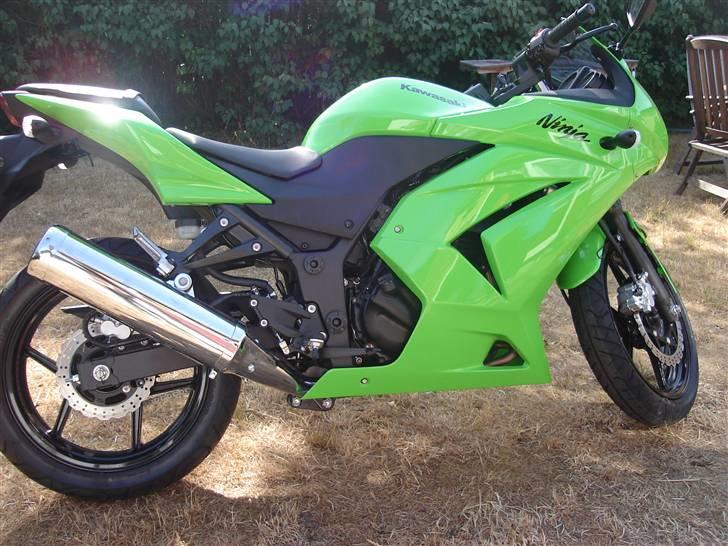 Kawasaki NINJA 250R (Solgt) billede 7