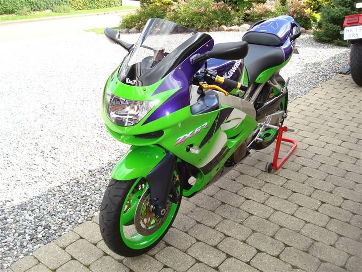 Kawasaki ZX6R billede 2