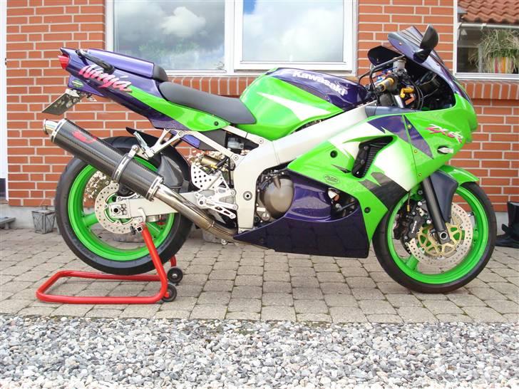 Kawasaki ZX6R billede 10