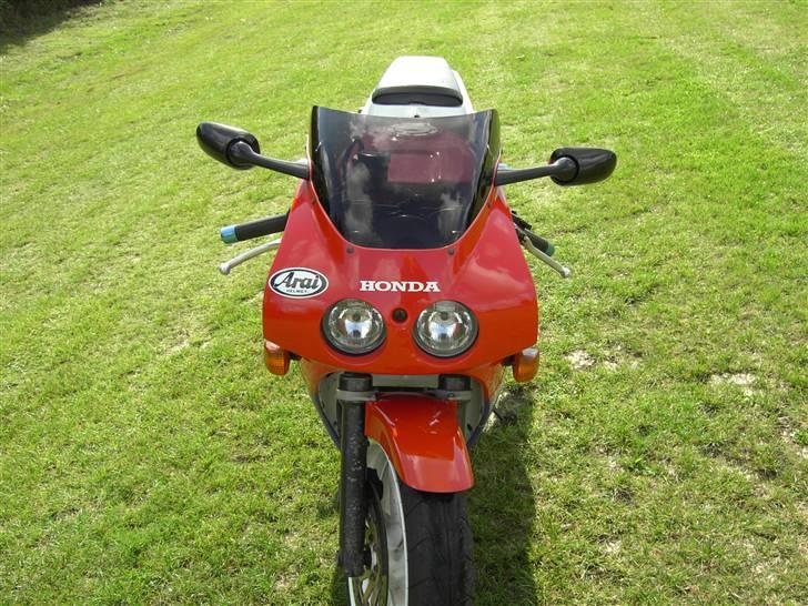 Honda VFR 400 R - SOLGT billede 8