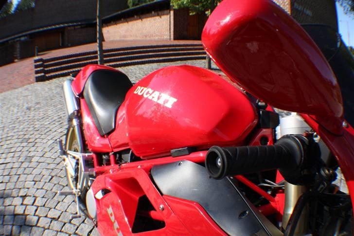Ducati Monster 900 (916) billede 3