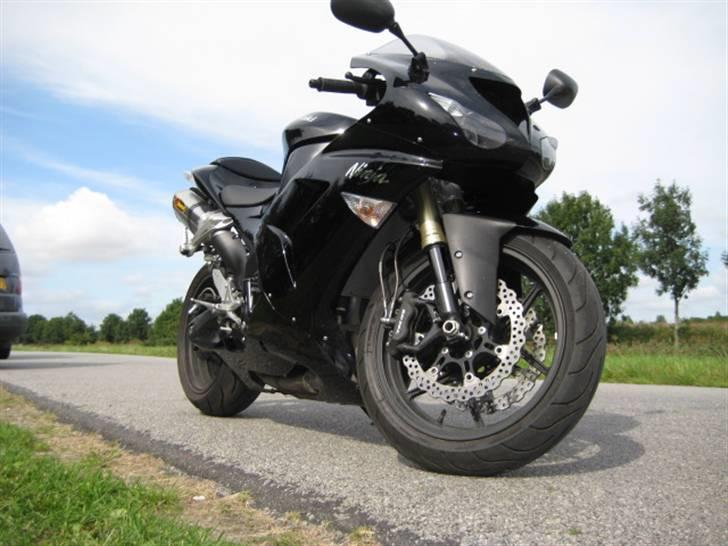Kawasaki ZX10R billede 8