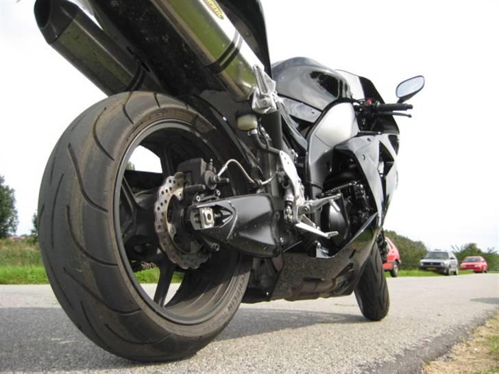 Kawasaki ZX10R billede 13