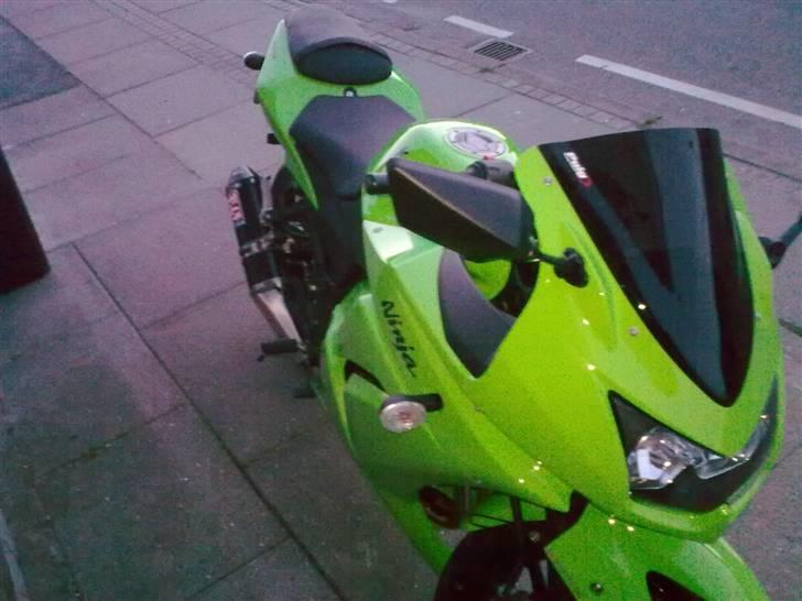 Kawasaki Ninja 250R død billede 4