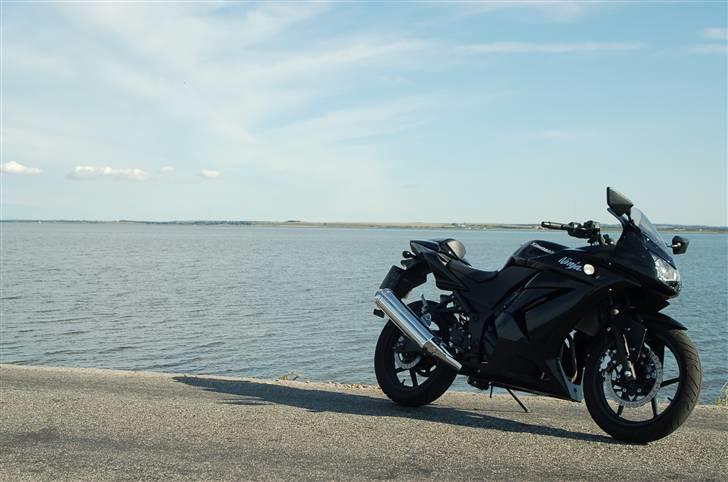 Kawasaki Ninja 250R *SOLGT* billede 16