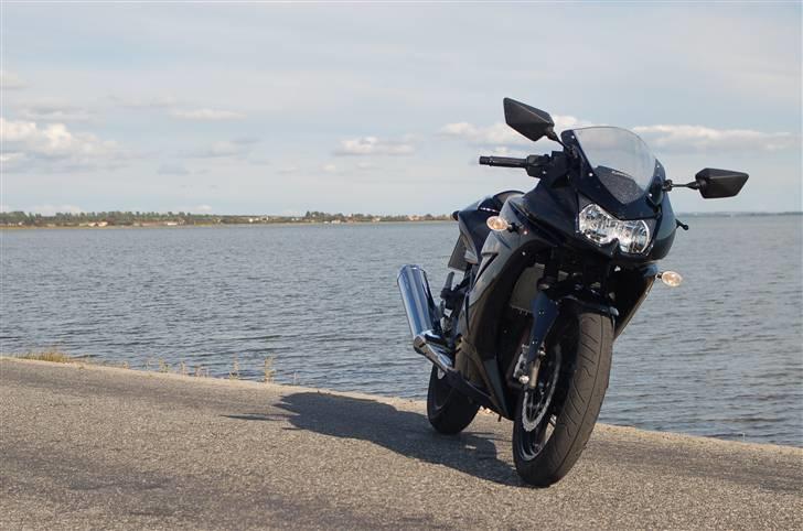 Kawasaki Ninja 250R *SOLGT* billede 18