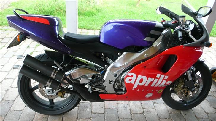 Aprilia rs 250 - Bella figura....mama mia! billede 2