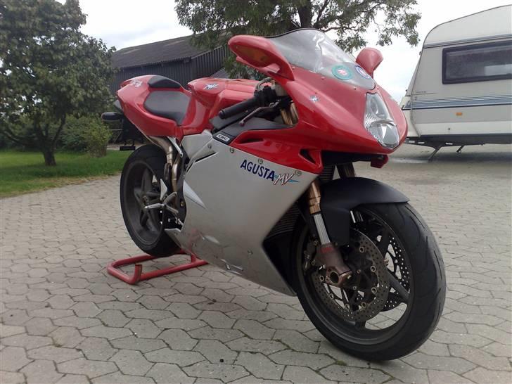 MV Agusta 750 F4 billede 7