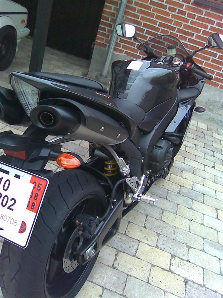 Yamaha YZF R-1 billede 4