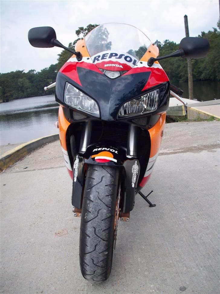 Honda CBR 1000 RR Repsol  billede 3