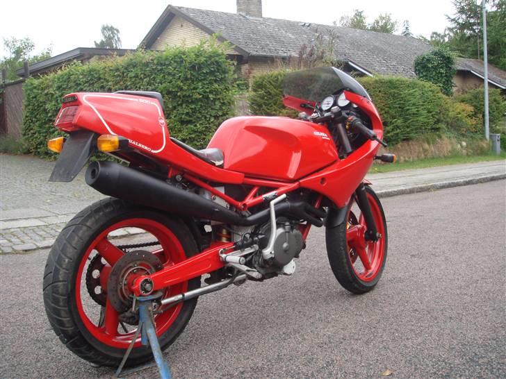 Gilera saturno / bialbero billede 3