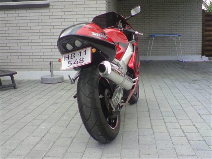 Suzuki gsx-r 600 - Solgt billede 7