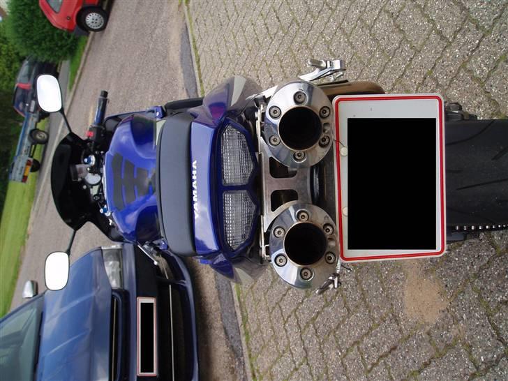 Suzuki GSXR 750 K7 (SOLGT) billede 8