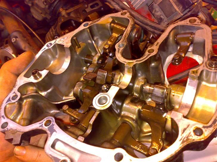 Suzuki TL1000R Solgt:( billede 17