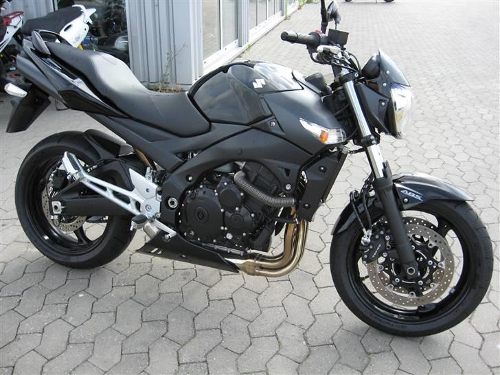 Suzuki GSR 600 (SOLGT) billede 1
