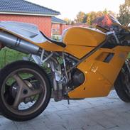 Ducati 748 Biposto