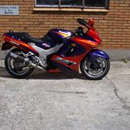 Kawasaki zzr 1100