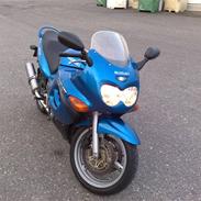 Suzuki GSX 600 F