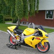 Suzuki TL1000R  *SOLGT*