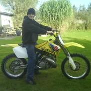 Suzuki 250cc *SOLGT*