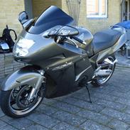 Honda cbr 1100 xx super blackbi