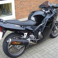 Honda cbr 1100