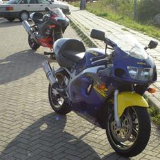 Suzuki Gsx-r 600