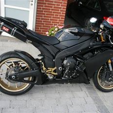 Yamaha YZF R1 Solgt