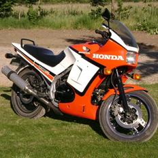 Honda VF 500 F2
