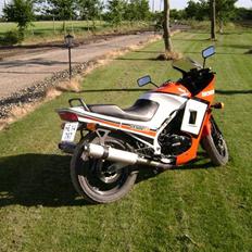 Honda VF 500 F2