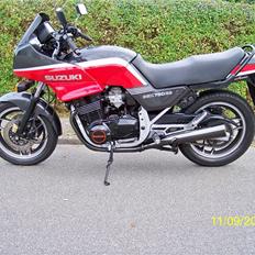Suzuki GSX 750 ES