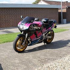 Suzuki GSX-R 750 W 