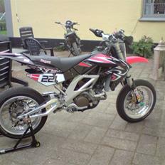 Aprilia sxv 450 