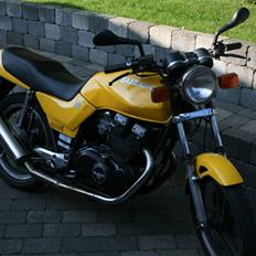 Suzuki Tidligere MC