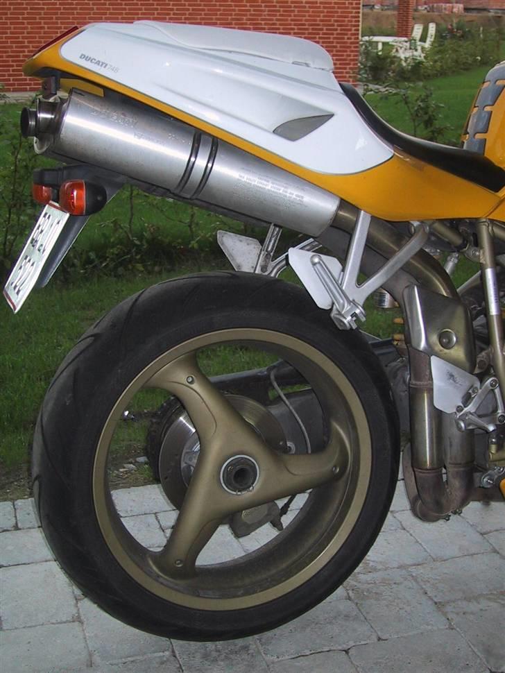 Ducati 748 Biposto billede 4