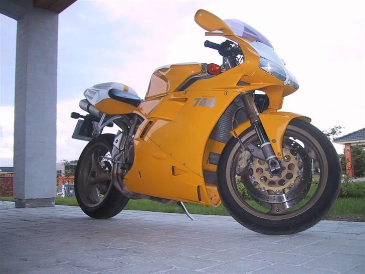 Ducati 748 Biposto billede 10