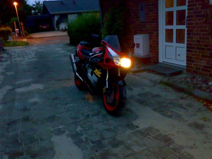 Suzuki GSXR 750 SRAD #SOLGT# :-( billede 7