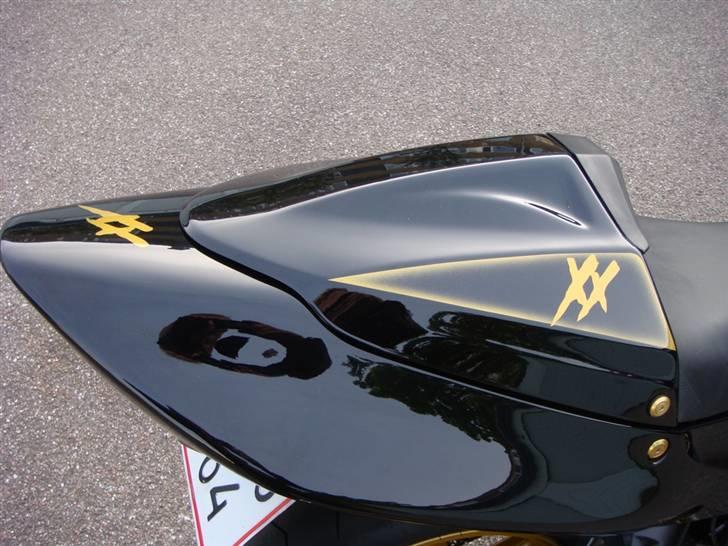 Honda CBR 1100 xx SuperBlackbird billede 3