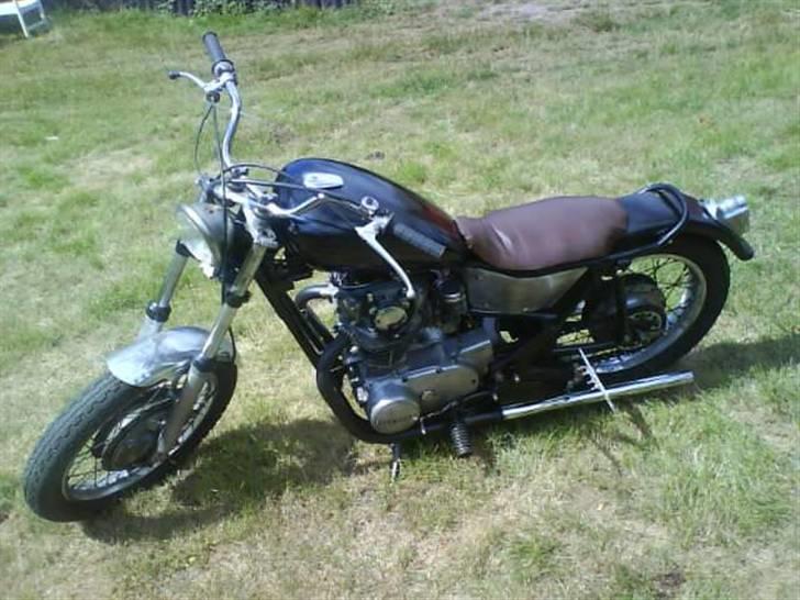 Yamaha XS 1 - Her ser i så min gamle Yamaha XS1 650@800ccm 1971/72 billede 1