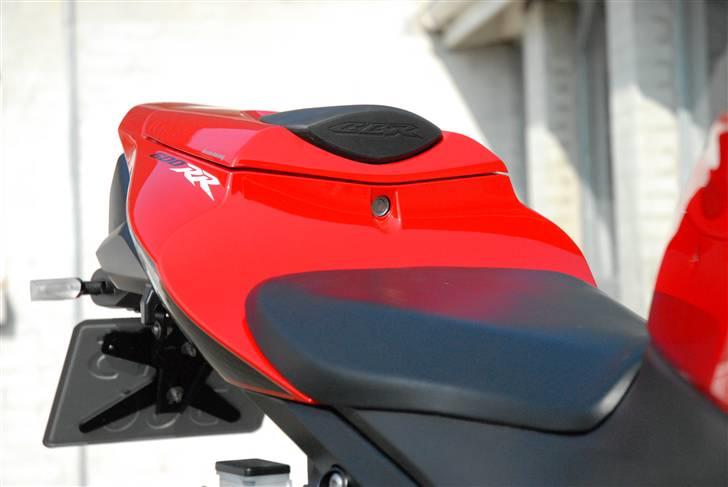 Honda cbr600rr # solgt - Sædeskal med CBR indgraveret  billede 7