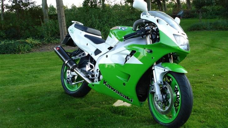 Kawasaki ZXR 400 # SOLGT billede 9